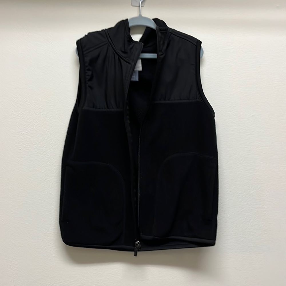 Old navy vest